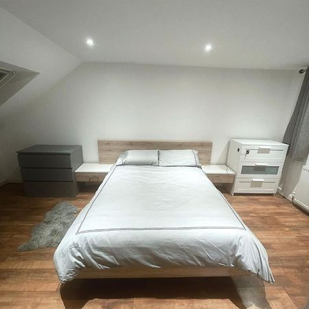 Spacious Private Room In Vibrant South London Thornton Heath Eksteriør bilde