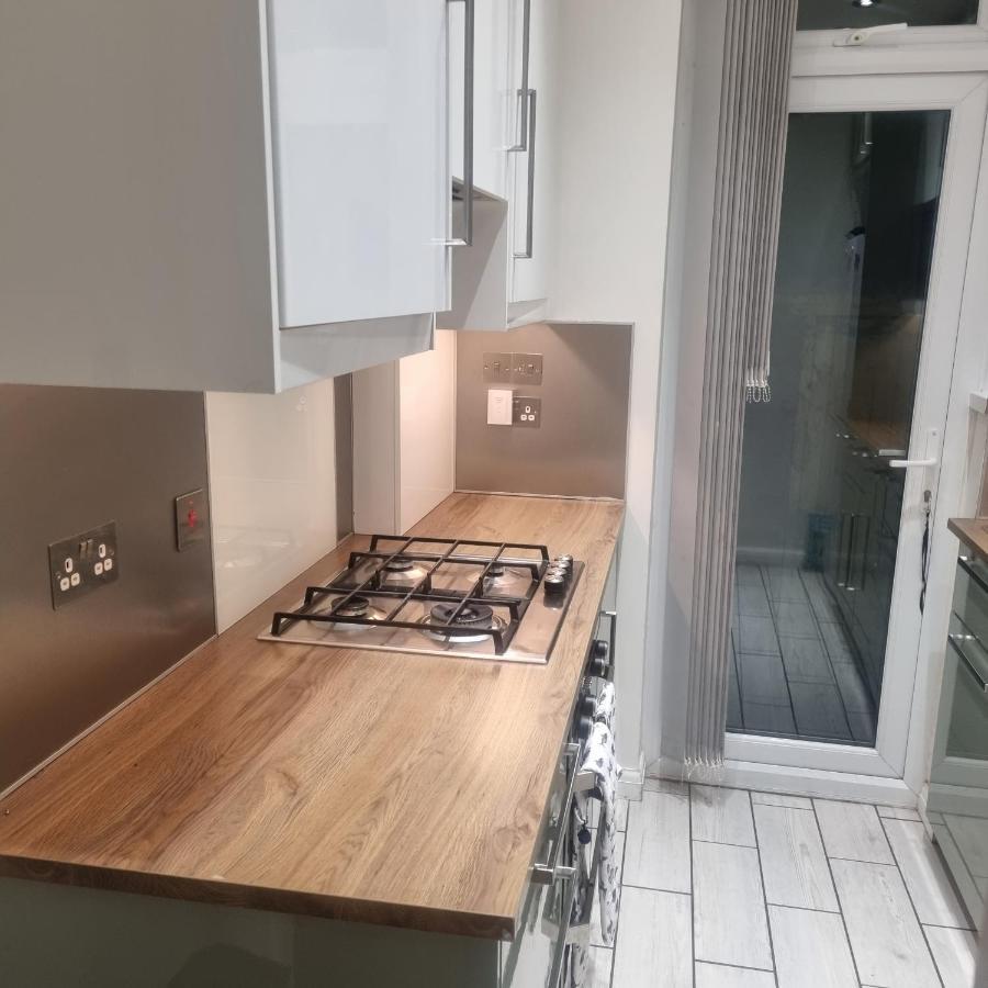 Spacious Private Room In Vibrant South London Thornton Heath Eksteriør bilde