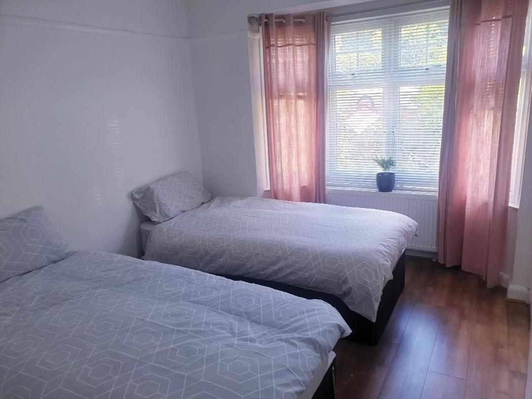 Spacious Private Room In Vibrant South London Thornton Heath Eksteriør bilde